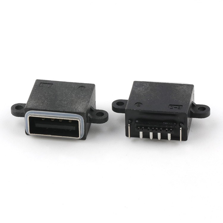 Subside IP66 Rated Waterproof USB 2.0 A Type 4Pin Female Connector