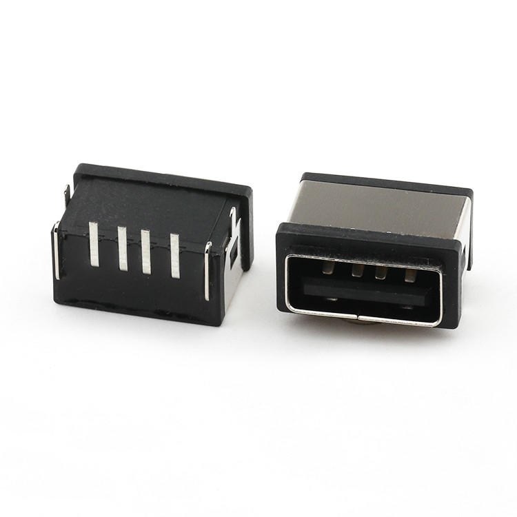  IPX8 Waterproof USB A Type Female Connector Surface Mount USB 4Pin Socket Connector